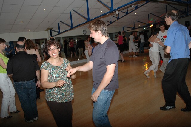 min 2008 06 28 aupra dance 216